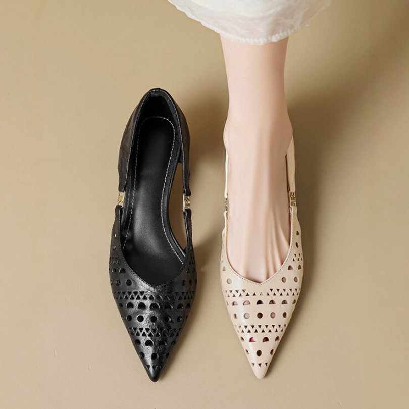 B744 SHOES