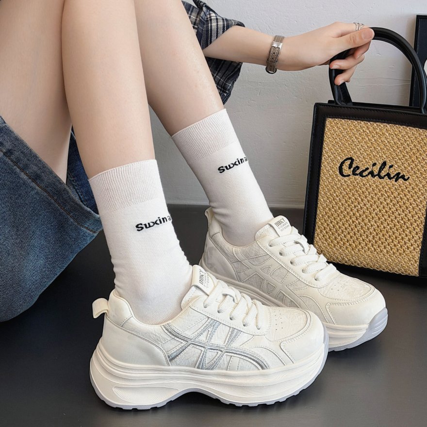 B902 SHOES