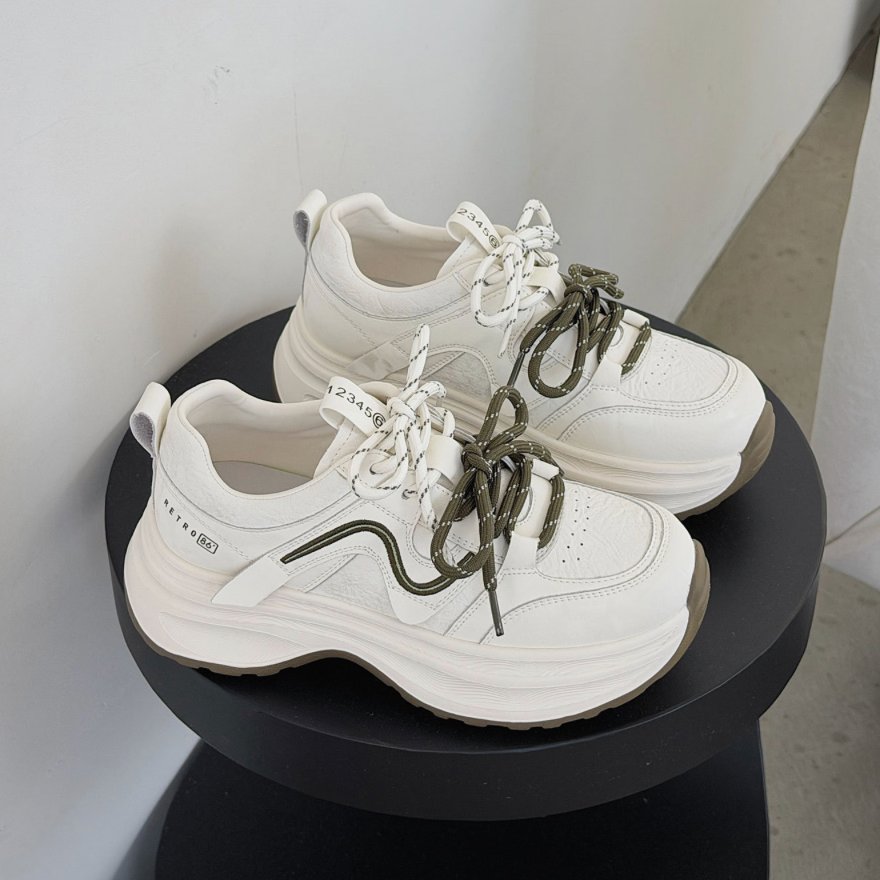 B903 SHOES